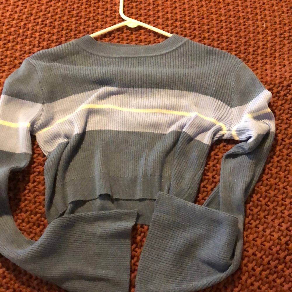 flare sleeve sweater, blue, size medium